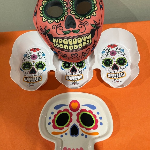 Colorful Sugar Skull Party Set - Picture 1 of 14